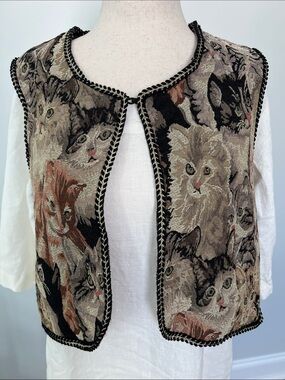 LA SEINE | Women’s Red Cat Novelty Print Vest - One Size